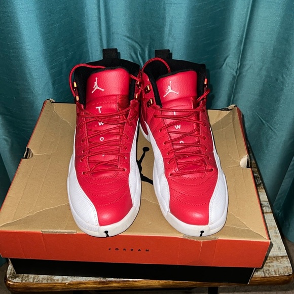 Meet your Posher, Mike - Picture 2 of 2